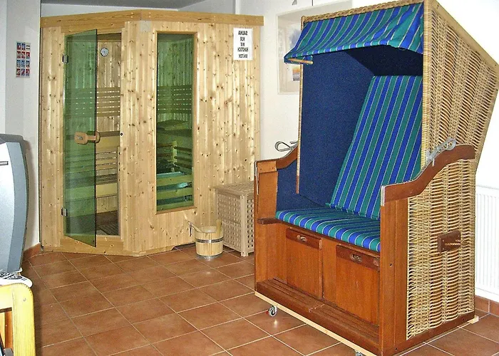In With Sauna & Whirlpool *